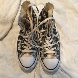 Converse size 8.5